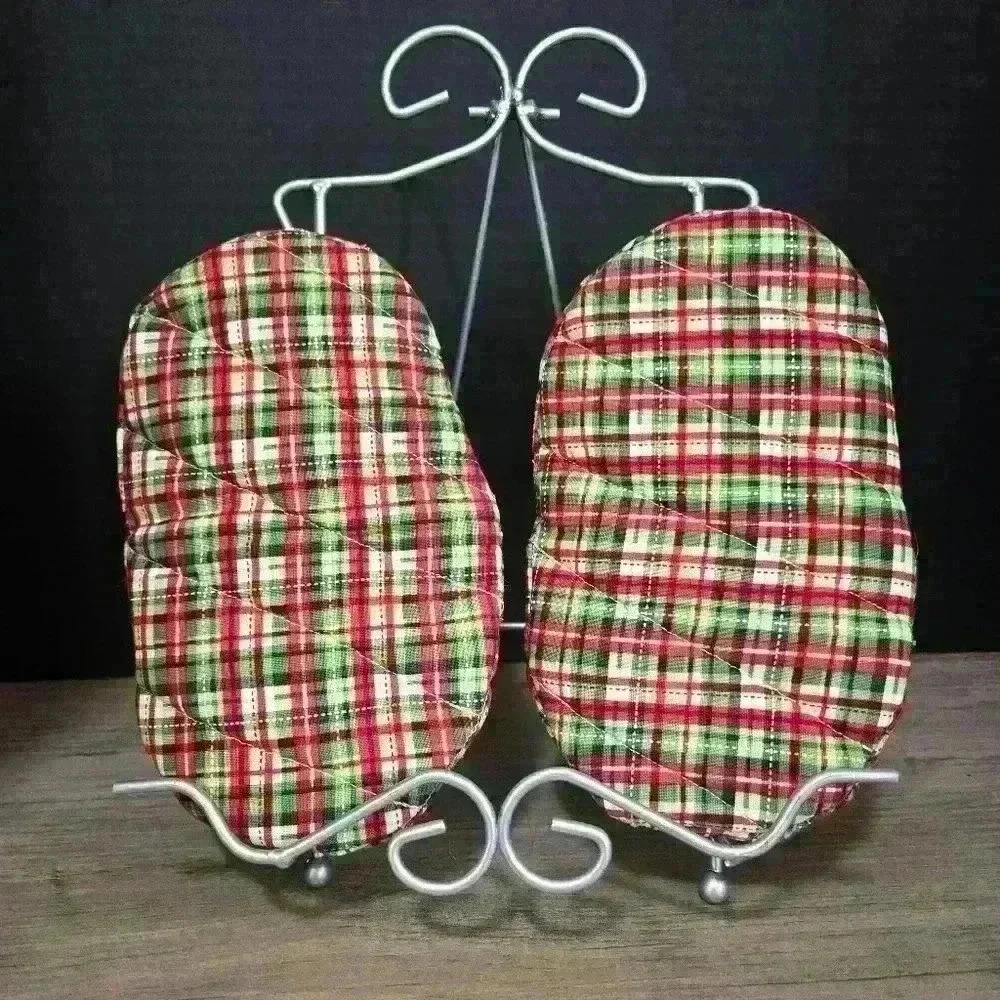 Handmade Red and Green Plaid Regular Size Microwave Mitts